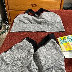 Avia super support bra XL (16-18) have 2 of the same